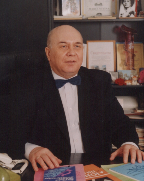 Валерий Тимофеевич  Митин -директор ДМШ 7 -1984-2008